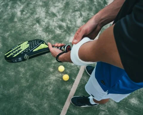 Padel de perfecte mix van racketsport en social fun!